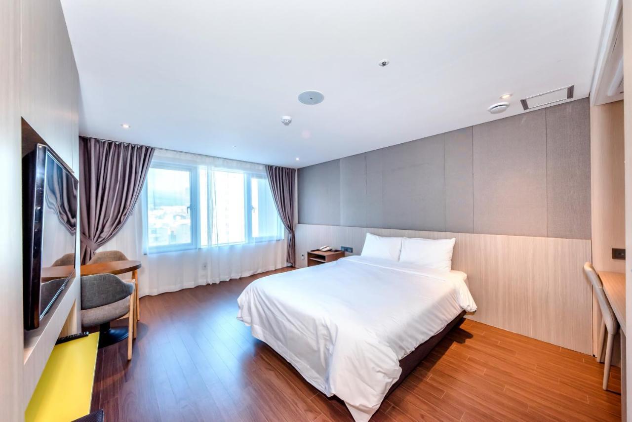 First70 Hotel Seogwipo Exterior foto