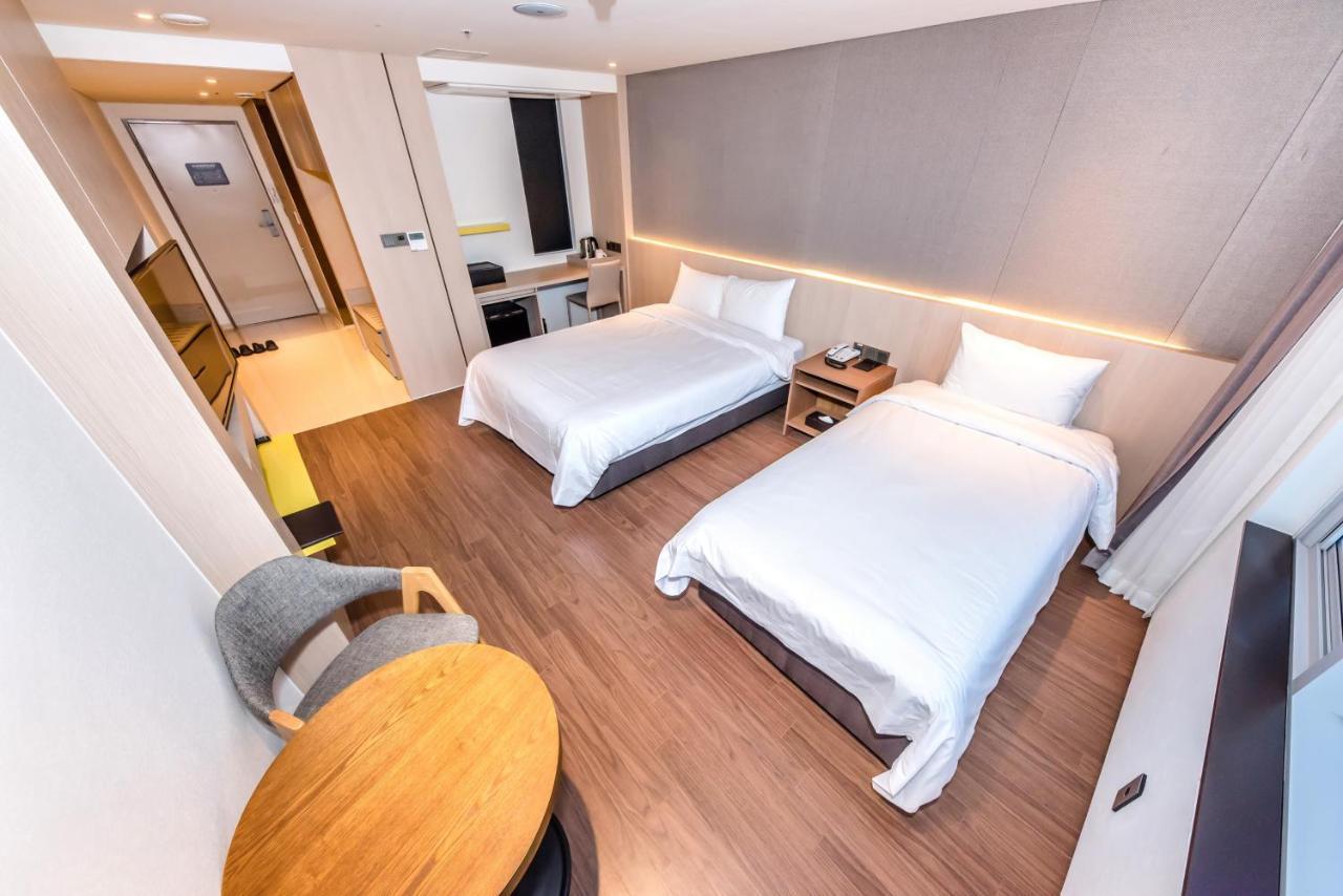 First70 Hotel Seogwipo Exterior foto